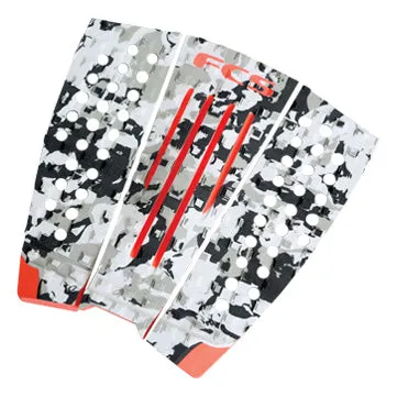 FCS Julian Wilson Deck Pad Grom Size- Camo/Orange